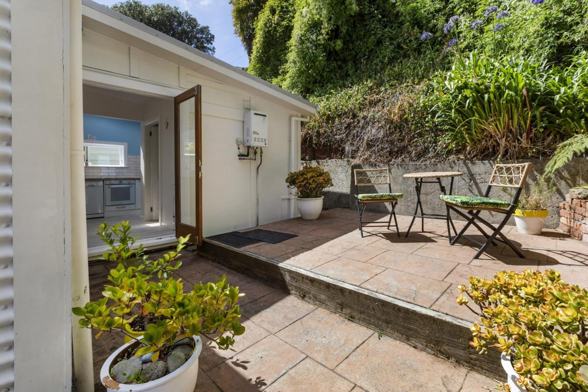 Peaceful & Private City Cottage With Carparks Wellington Buitenkant foto